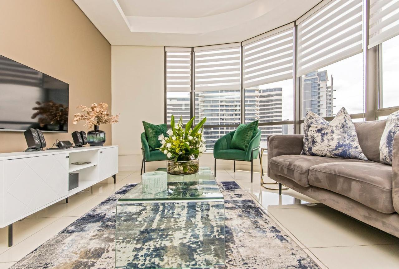 Sandton Skye Premium Suites & Penthouses Йоханесбург Екстериор снимка