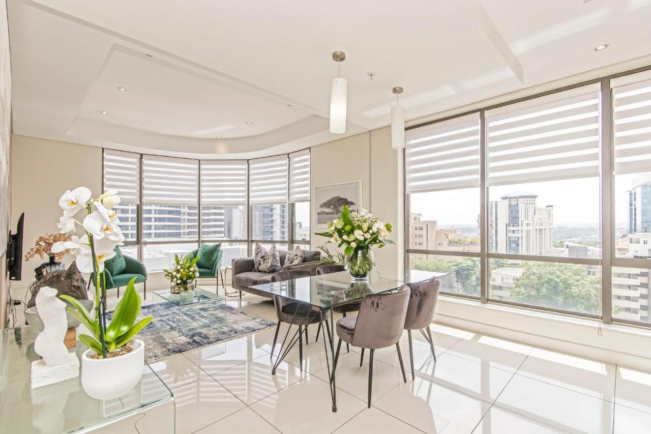 Sandton Skye Premium Suites & Penthouses Йоханесбург Екстериор снимка