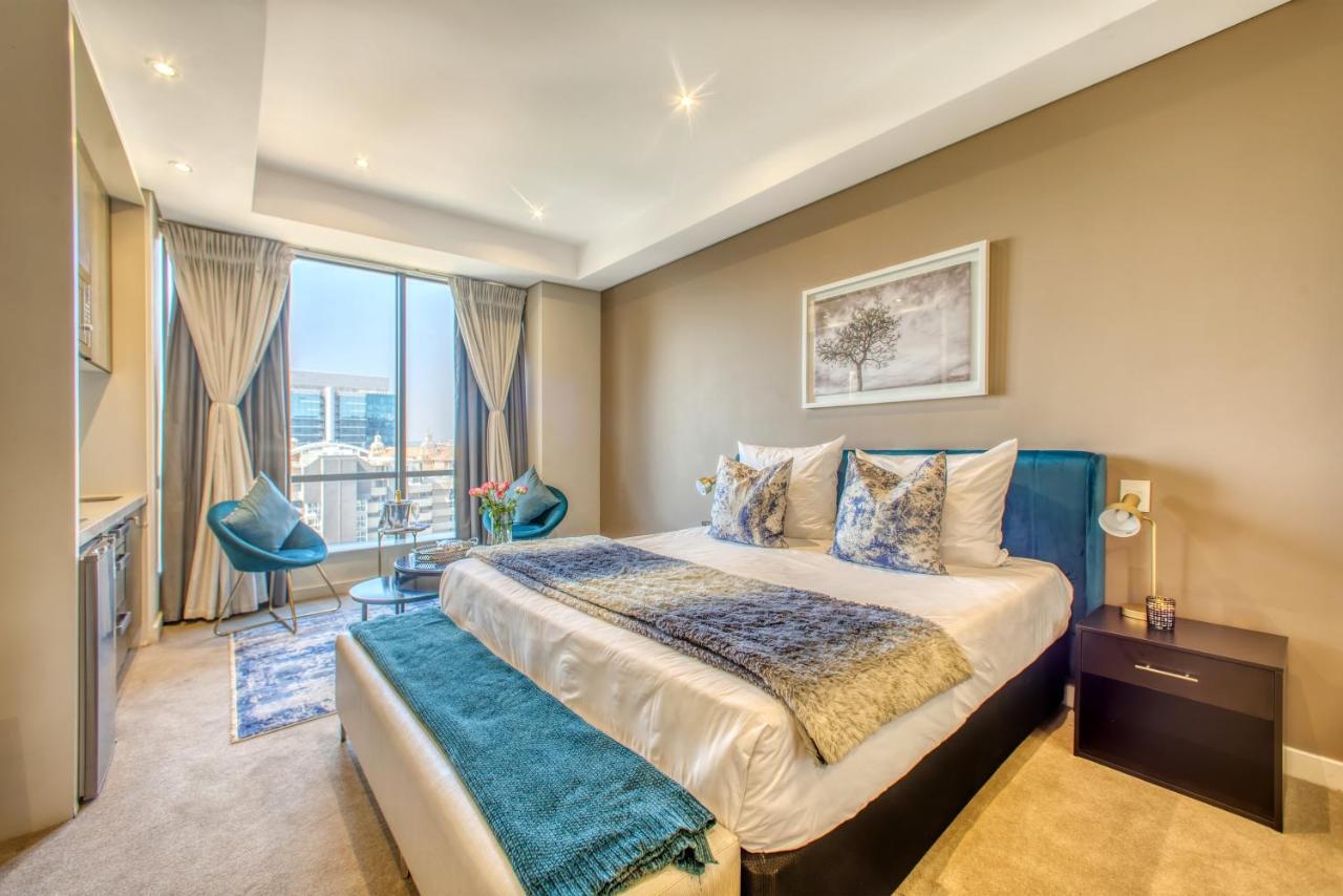 Sandton Skye Premium Suites & Penthouses Йоханесбург Екстериор снимка