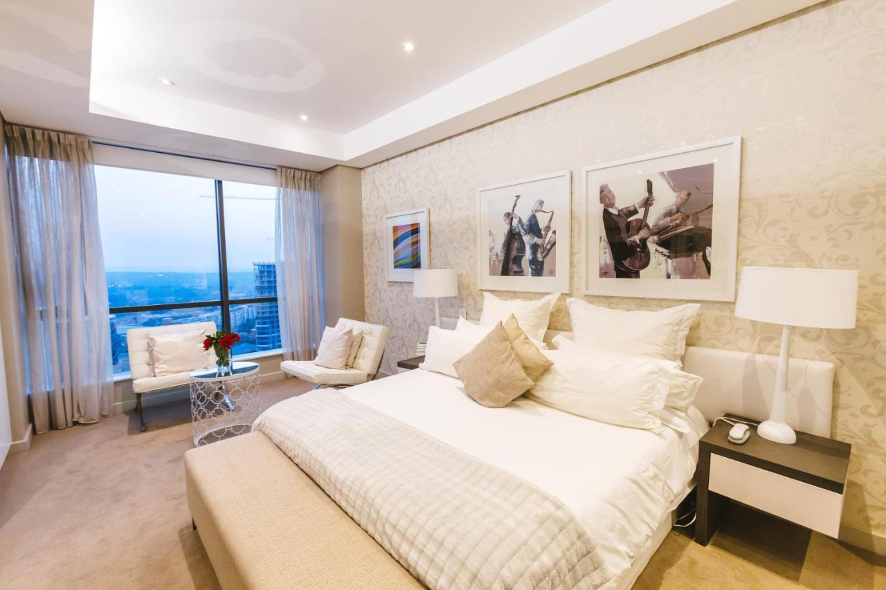 Sandton Skye Premium Suites & Penthouses Йоханесбург Екстериор снимка