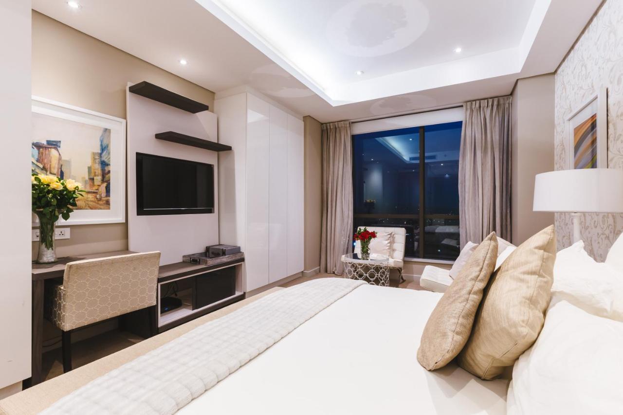 Sandton Skye Premium Suites & Penthouses Йоханесбург Екстериор снимка
