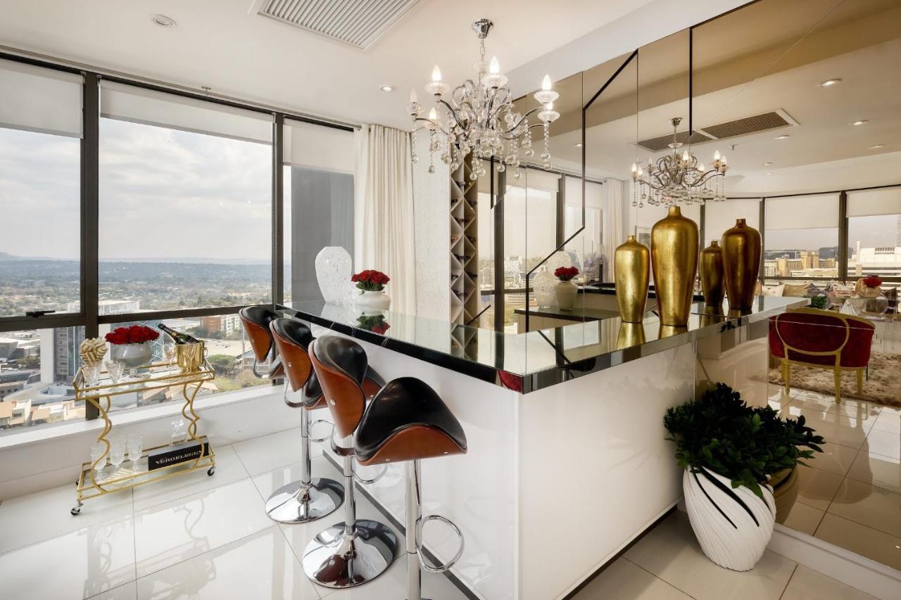 Sandton Skye Premium Suites & Penthouses Йоханесбург Екстериор снимка